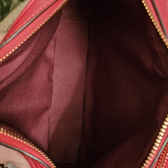 Coach Jes Puffer Heart Red Crossbody Camera Bag C2812 - Picture 8 of 9